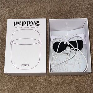Peppy Co LED Light Therapy Mask V2